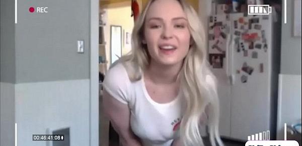  Teen gives masturbation show on nannycam